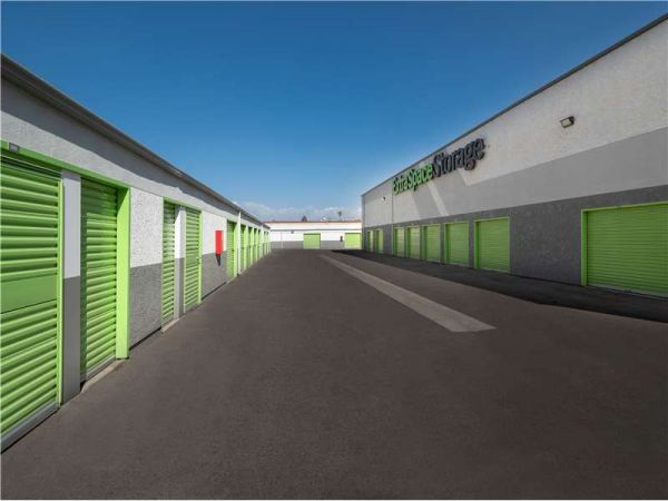 Extra Space Storage - 1487 - Santa Maria - Farnel Rd - 401 Farnel Road