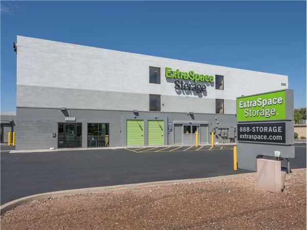 Extra Space Storage - 1806 - Tucson - No Tucson Blvd - 2525 North Tucson Boulevard