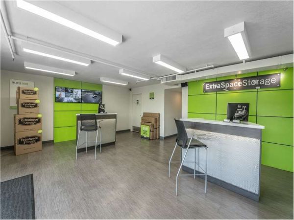 Extra Space Storage - 1806 - Tucson - No Tucson Blvd - 2525 North Tucson Boulevard