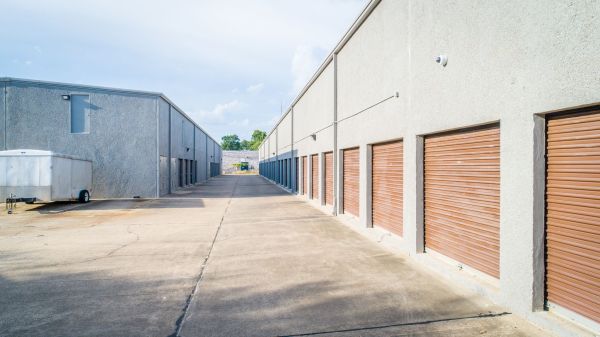 US Storage Centers - Little Rock - Cunningham Lake - 8500 Cunningham Lake Road