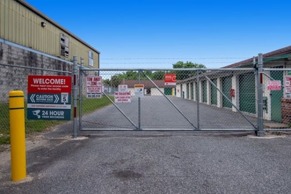 Public Storage - Ocala - 602 SW 33rd Ave - 602 SW 33rd Ave