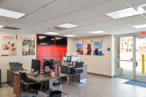 StorQuest - La Quinta / Hwy 111 - 79315 California 111