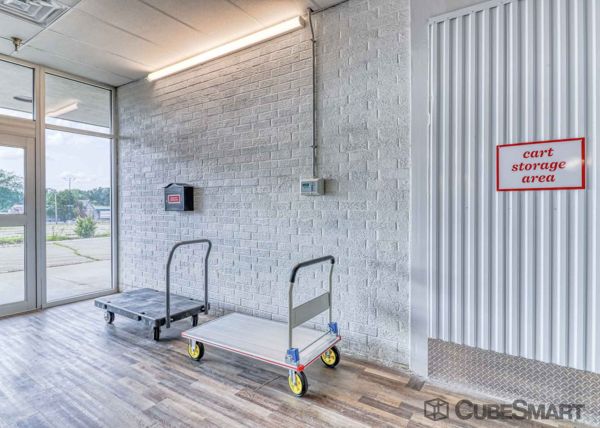 CubeSmart Self Storage - 1425 Janesville Avenue - 1425 Janesville Avenue