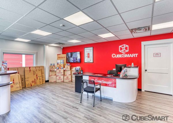 CubeSmart Self Storage - 3524 Hamilton Church Road - 3524 Hamilton Church Road