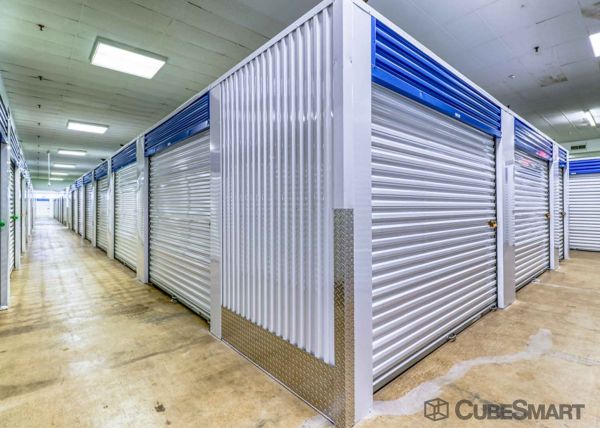 CubeSmart Self Storage - OH Akron Canton Rd - 1500 Canton Road Suite 330