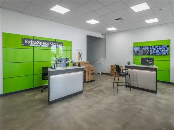 Extra Space Storage - 1904 - El Cajon - Fletcher Pkwy - 575 Fletcher Parkway