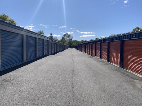 Storage Sense - Laureldale - 1500 Frush Valley Road