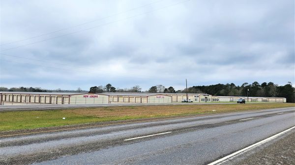 Livingston Storage - 4435 U.S. Highway 190