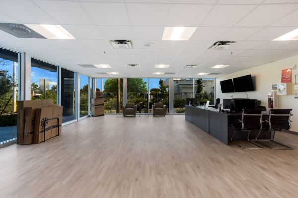 StorQuest - Palm Beach Gardens / Roan - 9055 Roan Lane