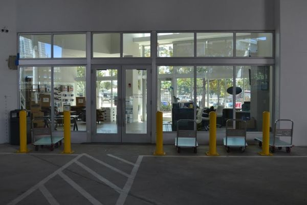 BoxVault Self Storage - 123 Southwest North River Drive