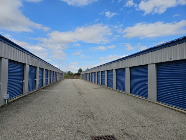 Extra Space Storage - 2146 - Anderson - Madison Ave - 6529 Madison Avenue