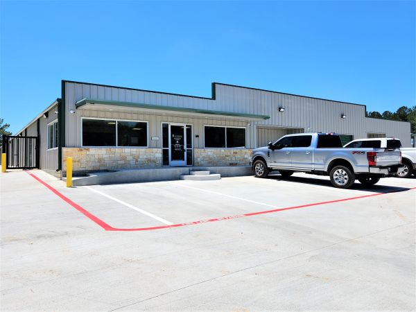 Pine View Storage - 4745 U.S. Highway 190