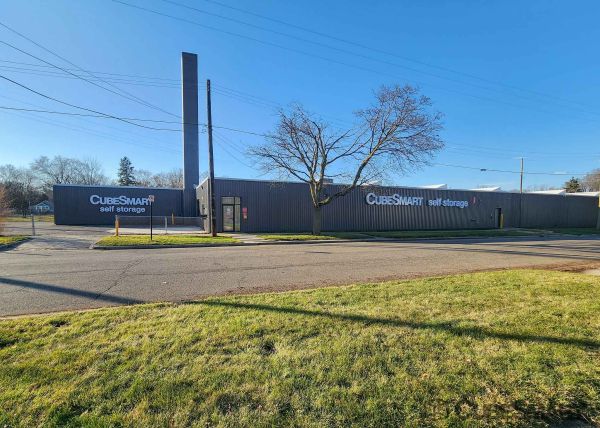 CubeSmart Self Storage - MI Kalamazoo Cobb Ave - 831 Cobb Avenue