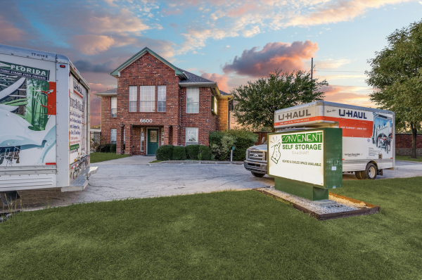 Convenient Self Storage - 6600 Granbury Road