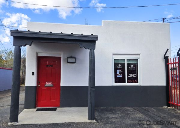 CubeSmart Self Storage NM Santa FE Cerrillos Rd - 4036 Cerrillos Road