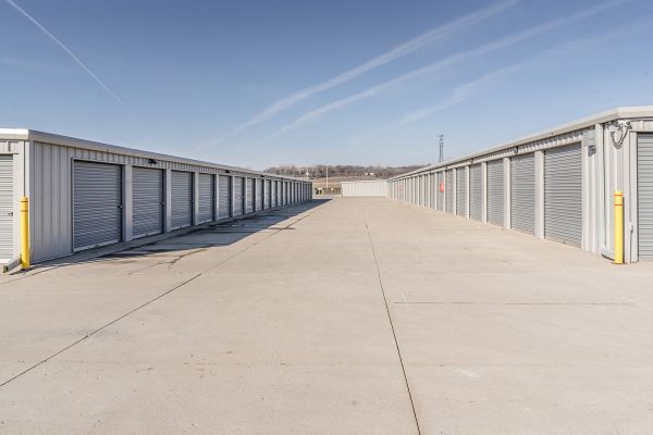 Elite Self Storage - 3380 Rustin Street