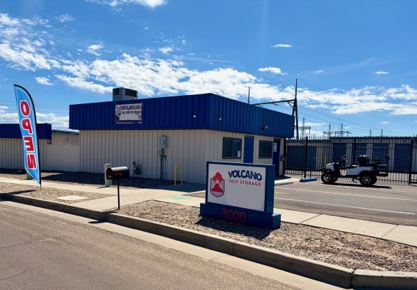 Volcano Self Storage - 3000 Todos Santos Street
