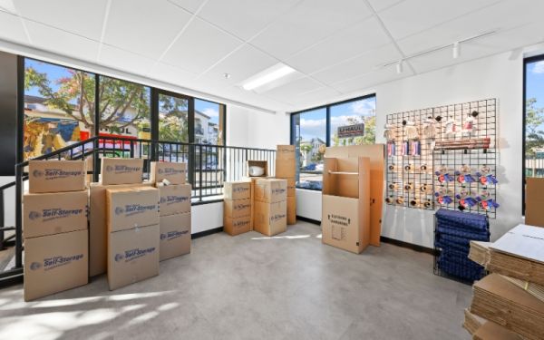 West Coast Self-Storage Del Sur - 16001 Babcock Street