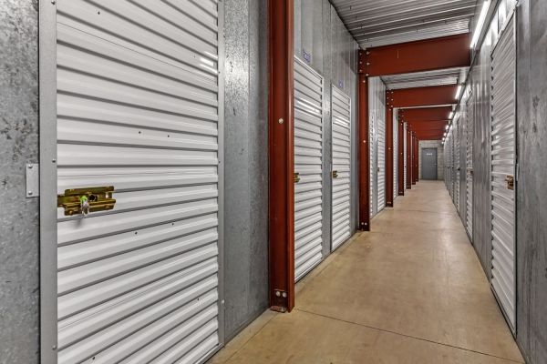 Extra Space Storage - 1971 - Palmdale - 30th Street East - 38910 30th Street East