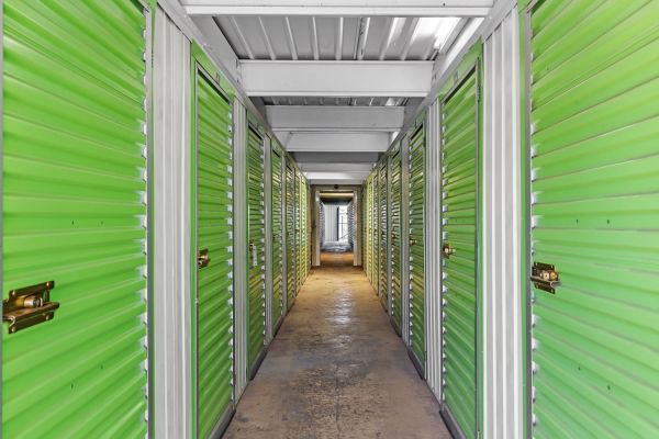 Extra Space Storage - 1979 - Panorama City - Van Nuys Blvd - 9635 Van Nuys Boulevard