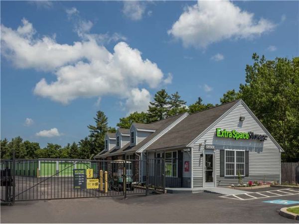 Extra Space Storage - 1023 - Raynham - New State Highway - Rte 44 - 1650 New State Highway
