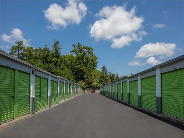 Extra Space Storage - 1023 - Raynham - New State Highway - Rte 44 - 1650 New State Highway