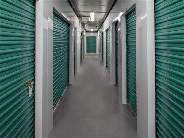 Extra Space Storage - 1023 - Raynham - New State Highway - Rte 44 - 1650 New State Highway