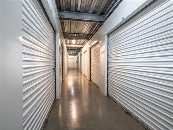 Extra Space Storage - 1016 - Studio City - Ventura Blvd - 11570 Ventura Boulevard