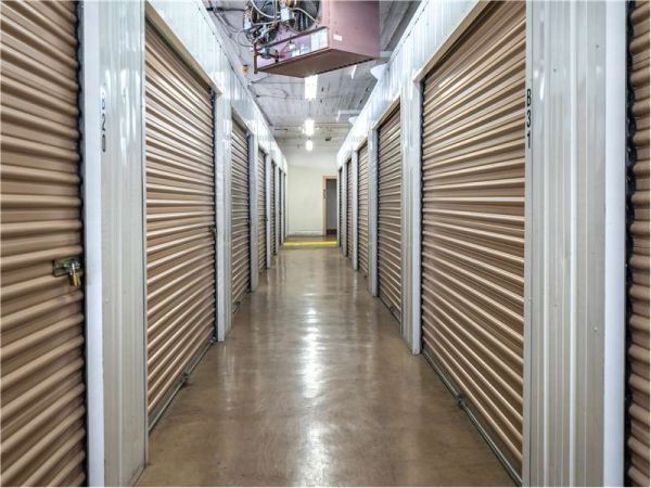 Extra Space Storage - 1062 - St Louis - Forest Park - 4210 Forest Park Avenue