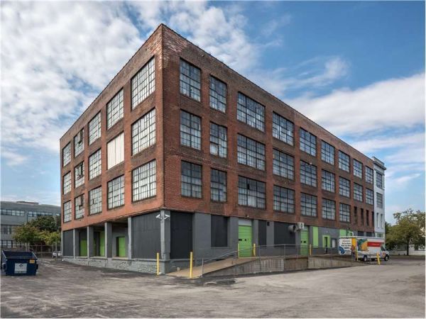 Extra Space Storage - 1062 - St Louis - Forest Park - 4210 Forest Park Avenue
