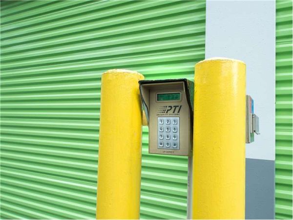 Extra Space Storage - 1313 - Alpharetta - Holcomb Bridge Rd - 2860 Holcomb Bridge Road