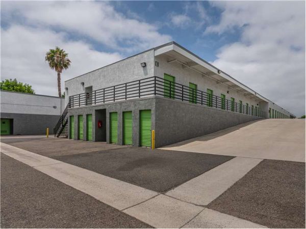 Extra Space Storage - 0221 - Santa Ana - S Grand Av - 511 South Grand Avenue
