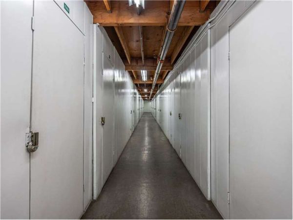 Extra Space Storage - 0221 - Santa Ana - S Grand Av - 511 South Grand Avenue