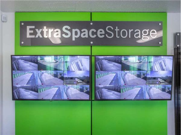 Extra Space Storage - 0308 - Grand Rapids - 28th St SE - 1204 28th Street Southeast