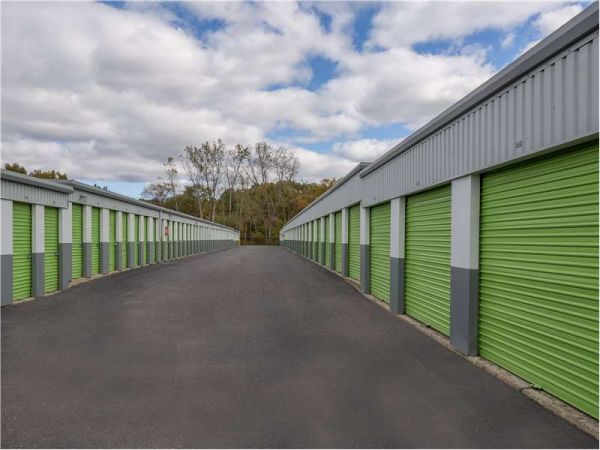 Extra Space Storage - 0309 - Grandville - Spartan Ind Dr - 4438 Spartan Industrial Drive Southwest