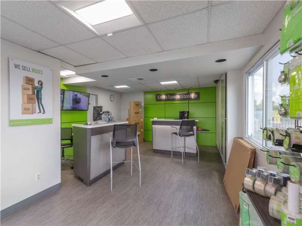 Extra Space Storage - 0438 - Columbus - Innis Rd - 2160 Innis Road