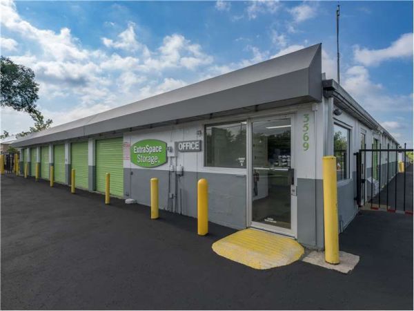 Extra Space Storage - 0439 - Columbus - E Main St - 3569 East Main Street
