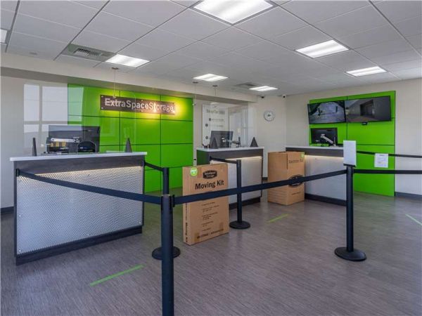 Extra Space Storage - 0645 - Oceanside - Oceanside Blvd - 4567 Oceanside Boulevard