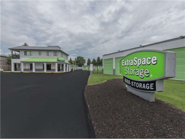 Extra Space Storage - 0668 - Louisville - Wattbourne Ln - 4605 Wattbourne Lane