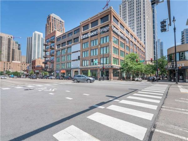 Extra Space Storage - 0731 - Chicago - South Wabash - 1255 South Wabash Avenue