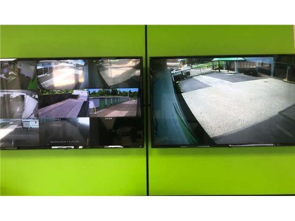 Extra Space Storage - 0774 - Philadelphia - Grant Ave - 1553 Grant Avenue