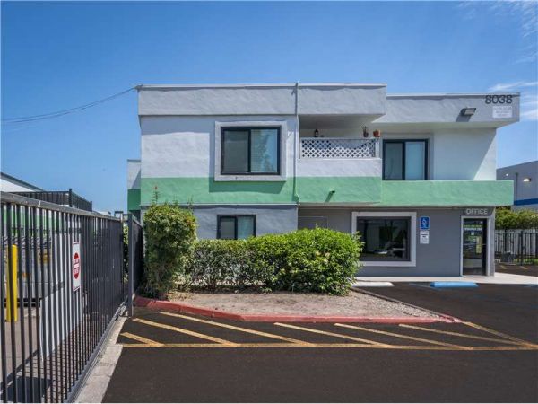 Extra Space Storage - 0779 - San Diego - Arjons Dr - 8038 Arjons Drive