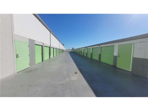 Extra Space Storage - 0802 - Westminster - 6942 Garden Grove Blvd - 6942 Garden Grove Boulevard