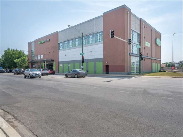 Extra Space Storage - 1229 - Chicago - Montrose - 4455 West Montrose Avenue