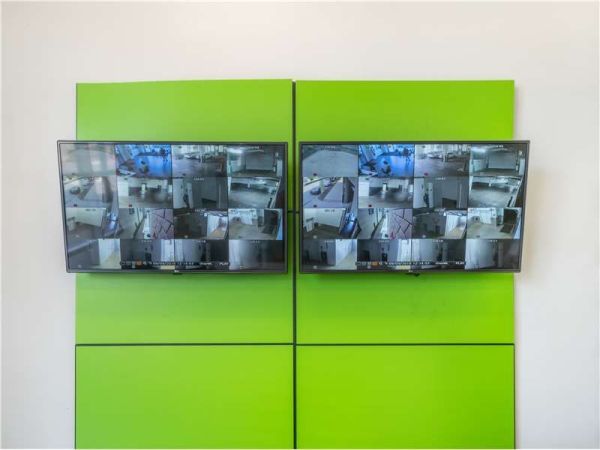 Extra Space Storage - 1229 - Chicago - Montrose - 4455 West Montrose Avenue
