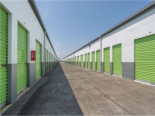 Extra Space Storage - 1379 - Vallejo - Sonoma Blvd - 4311 Sonoma Boulevard