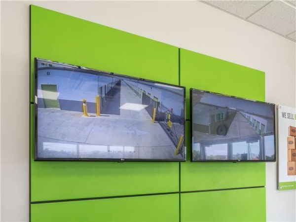Extra Space Storage - 1379 - Vallejo - Sonoma Blvd - 4311 Sonoma Boulevard