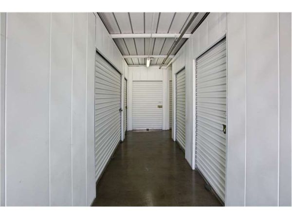 Extra Space Storage - 1525 - Burbank - 2801 Thornton Ave - 2801 Thornton Avenue