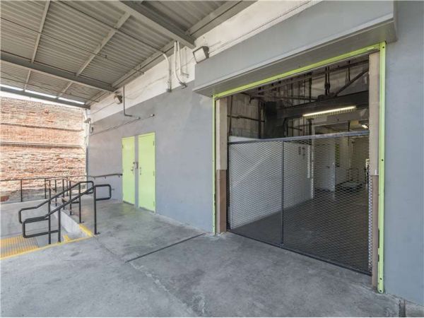 Extra Space Storage - 1563 - Los Angeles - S Western Ave - 5555 South Western Avenue