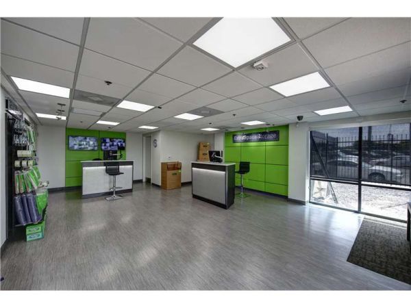 Extra Space Storage - 1562 - Los Angeles - Slauson Ave - 1701 West Slauson Avenue